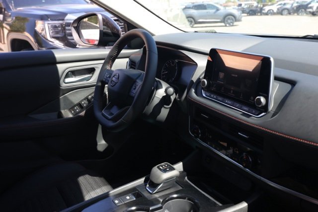 New 2026 Nissan Rogue SV image 20