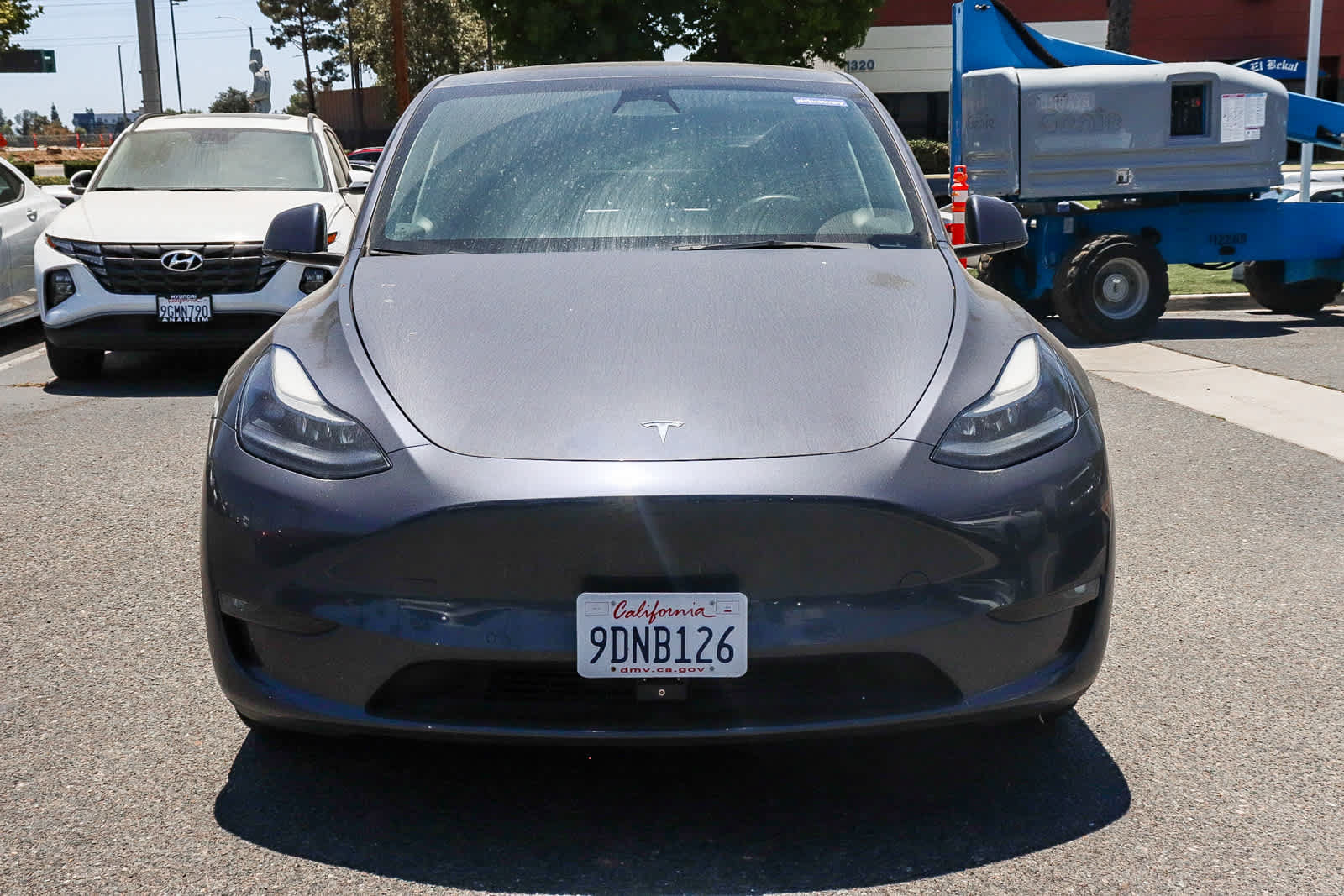 Used 2022 Tesla Model Y Long Range AWD/4WD image 17