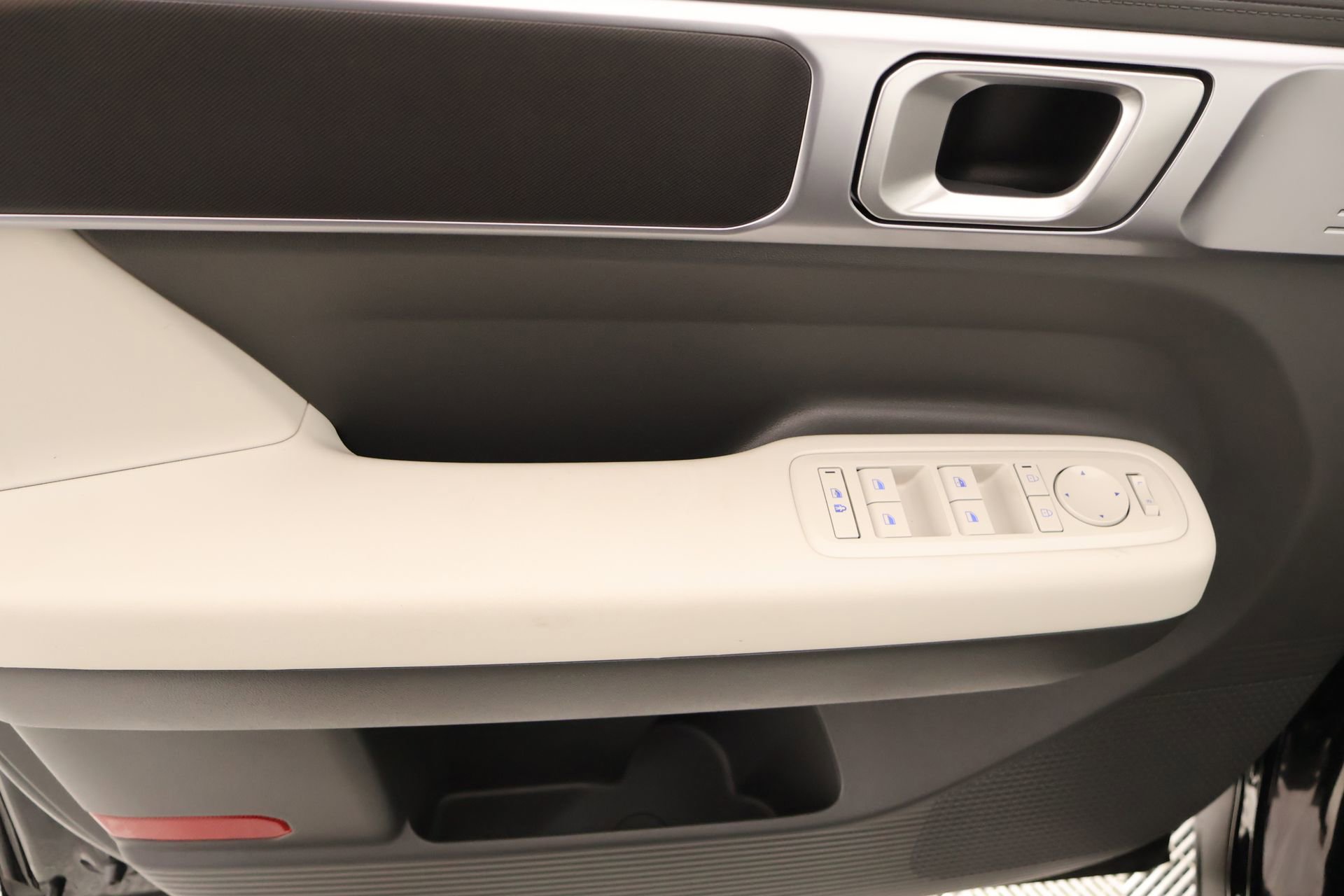 Certified 2026 Hyundai Santa Fe SE FWD image 15