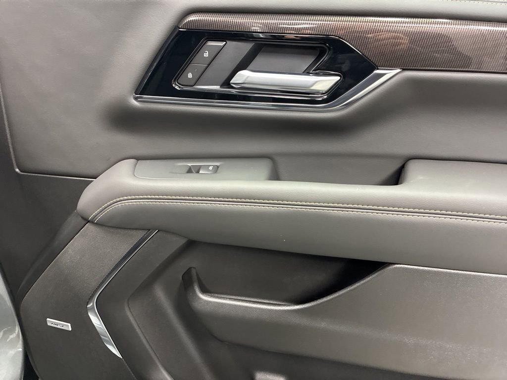 New 2026 GMC Yukon Elevation image 10