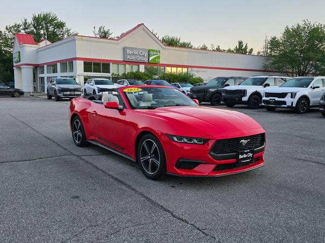 Used 2024 Ford Mustang Premium RWD image 10