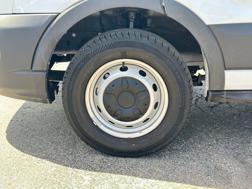 Certified 2022 Ford Transit 250 Low Roof image 22