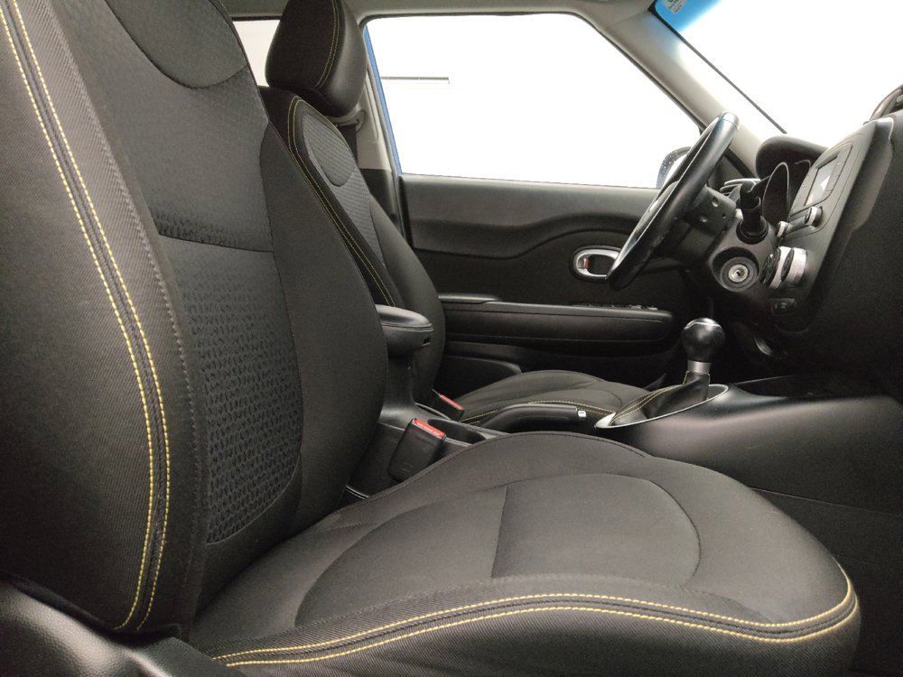Used 2016 Kia Soul + w/ Designer's Package FWD image 21