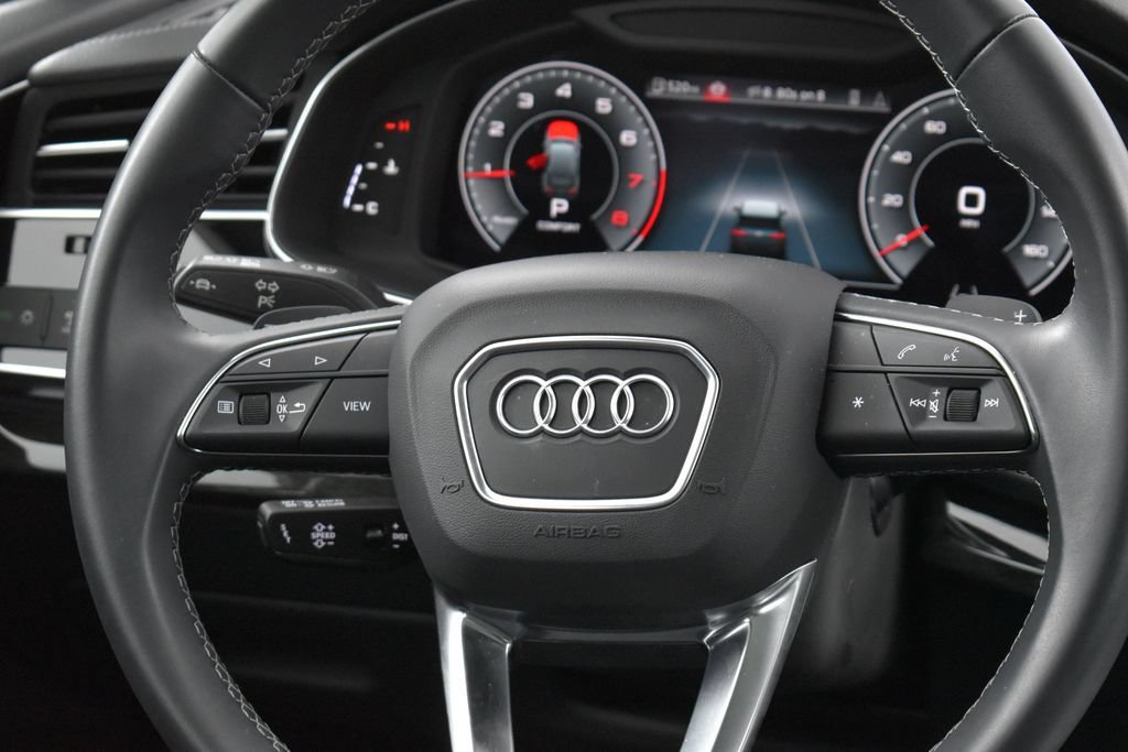Used 2025 Audi Q7 2.0T Premium AWD/4WD image 14