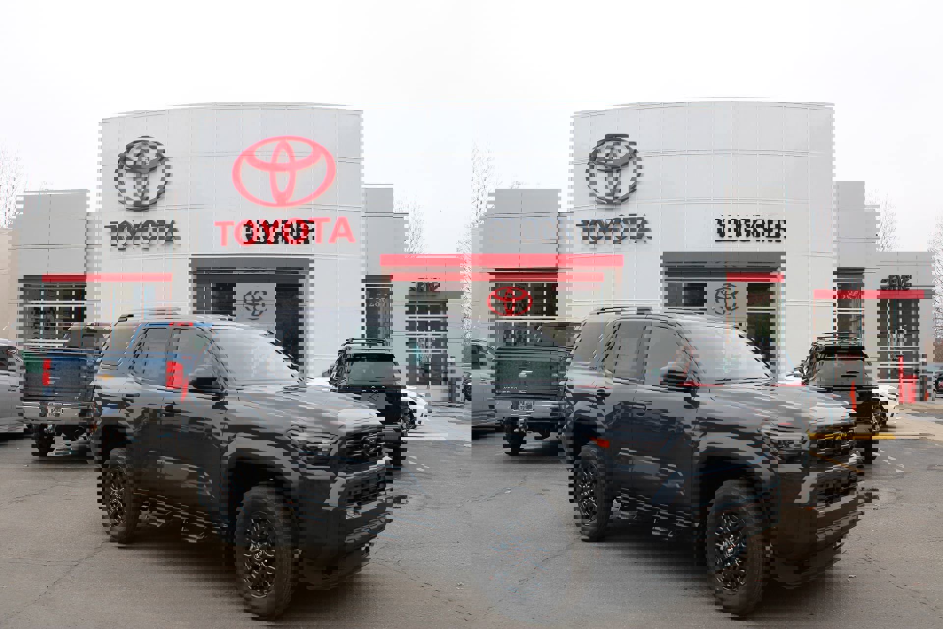 New 2026 Toyota 4Runner SR5 image 3