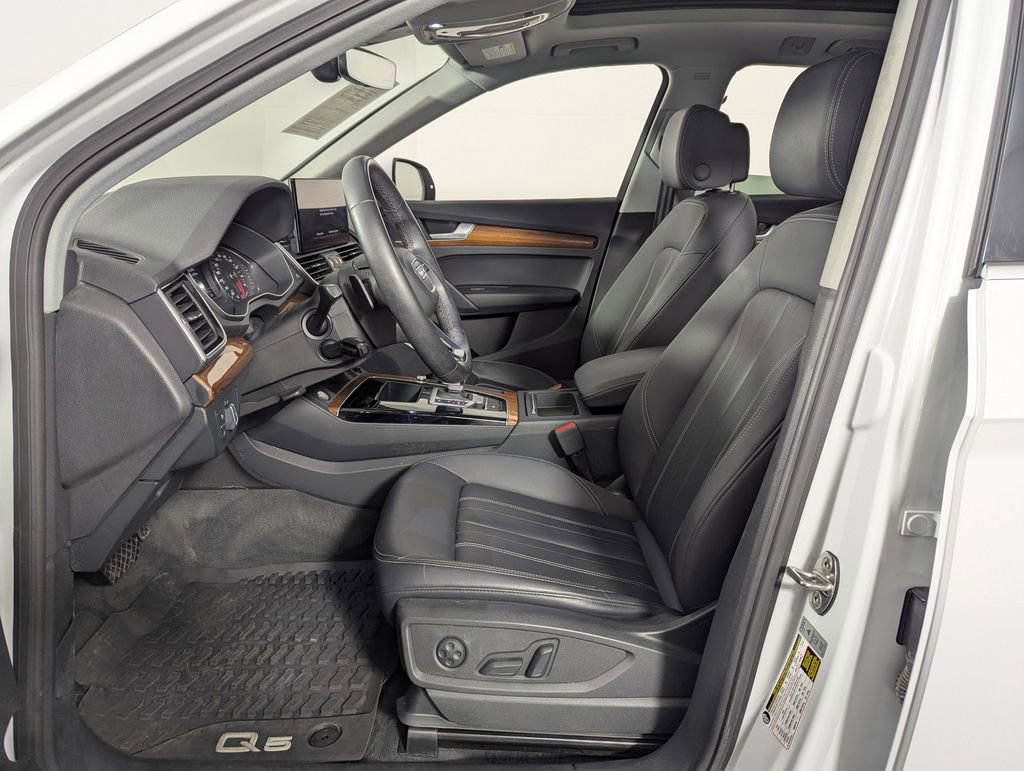 Used 2022 Audi Q5 2.0T Premium AWD/4WD image 4