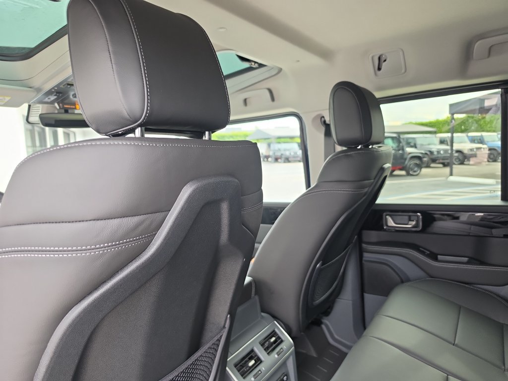 New 2026 INEOS Grenadier Station Wagon AWD/4WD image 11