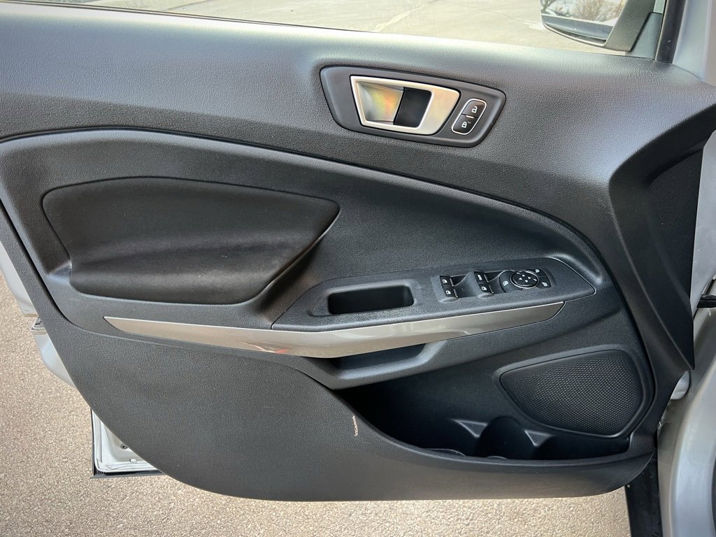 Used 2019 Ford EcoSport SE image 36