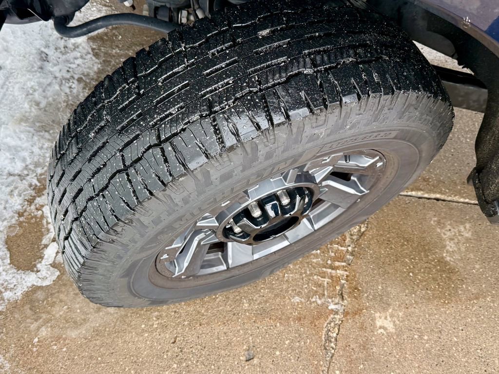 Used 2023 Ford F350 Lariat w/ Lariat Ultimate Package image 31