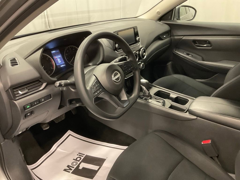 Used 2024 Nissan Sentra S image 12