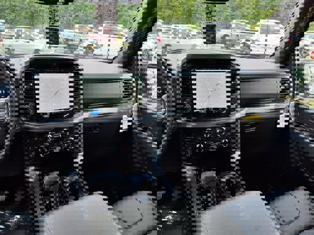 New 2025 Ford F150 XLT w/ Equipment Group 302A MID image 44