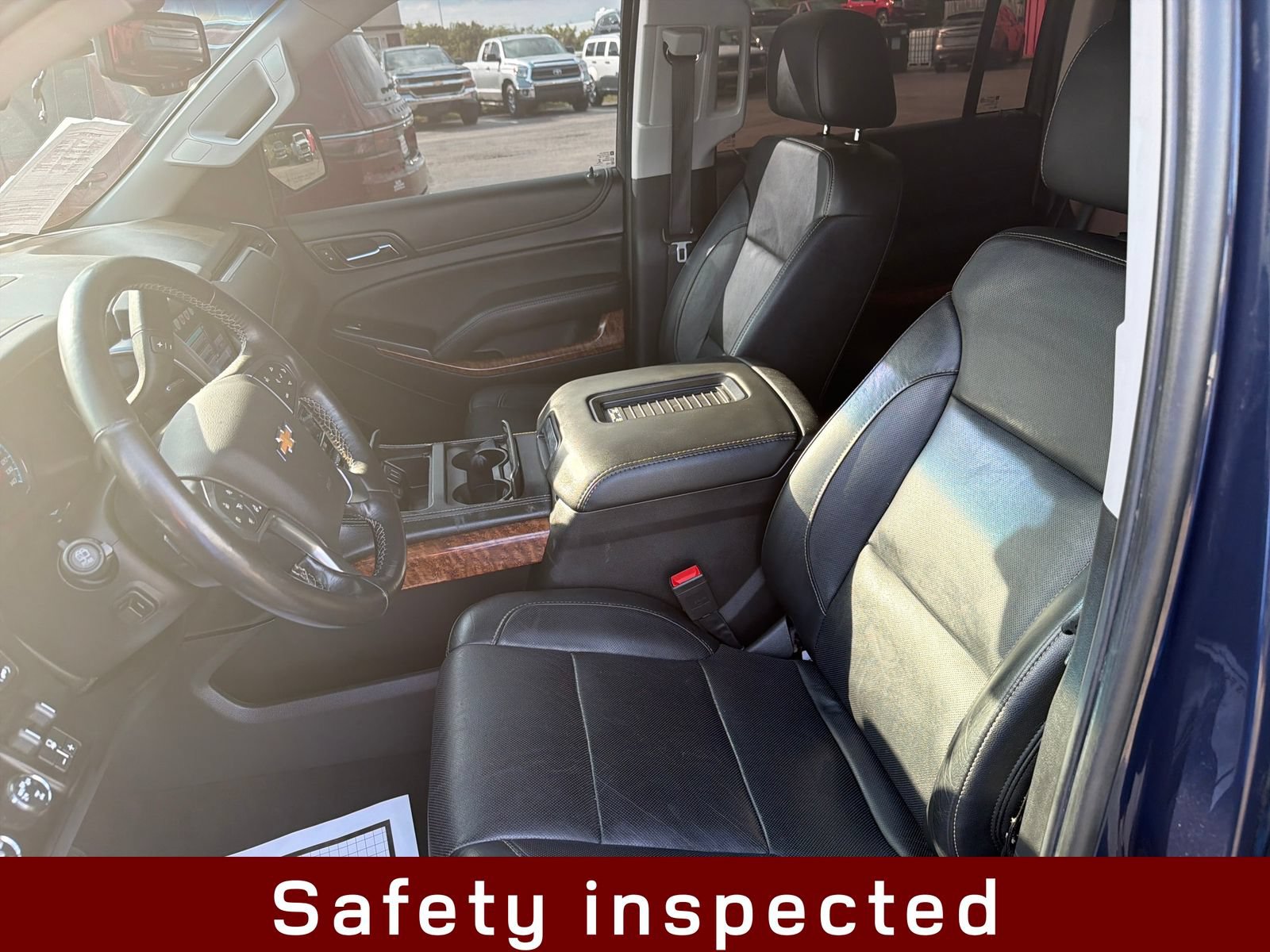 Used 2020 Chevrolet Suburban Premier AWD/4WD image 11