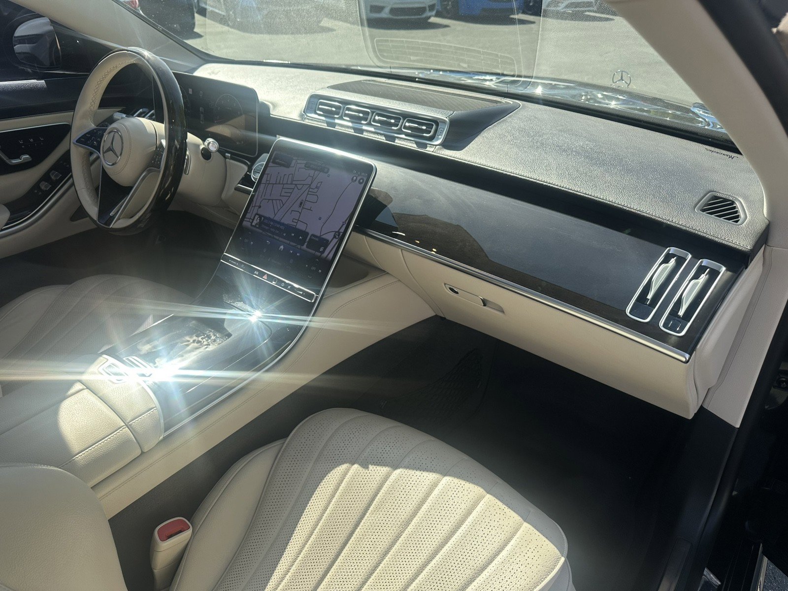 Used 2022 Mercedes-Benz S 500 4MATIC image 21