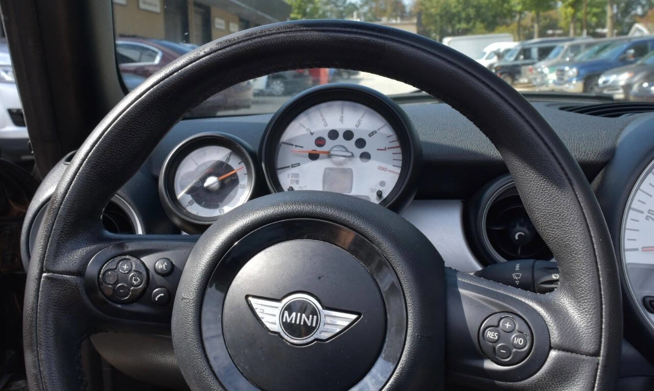 Used 2012 MINI Cooper Convertible FWD image 43