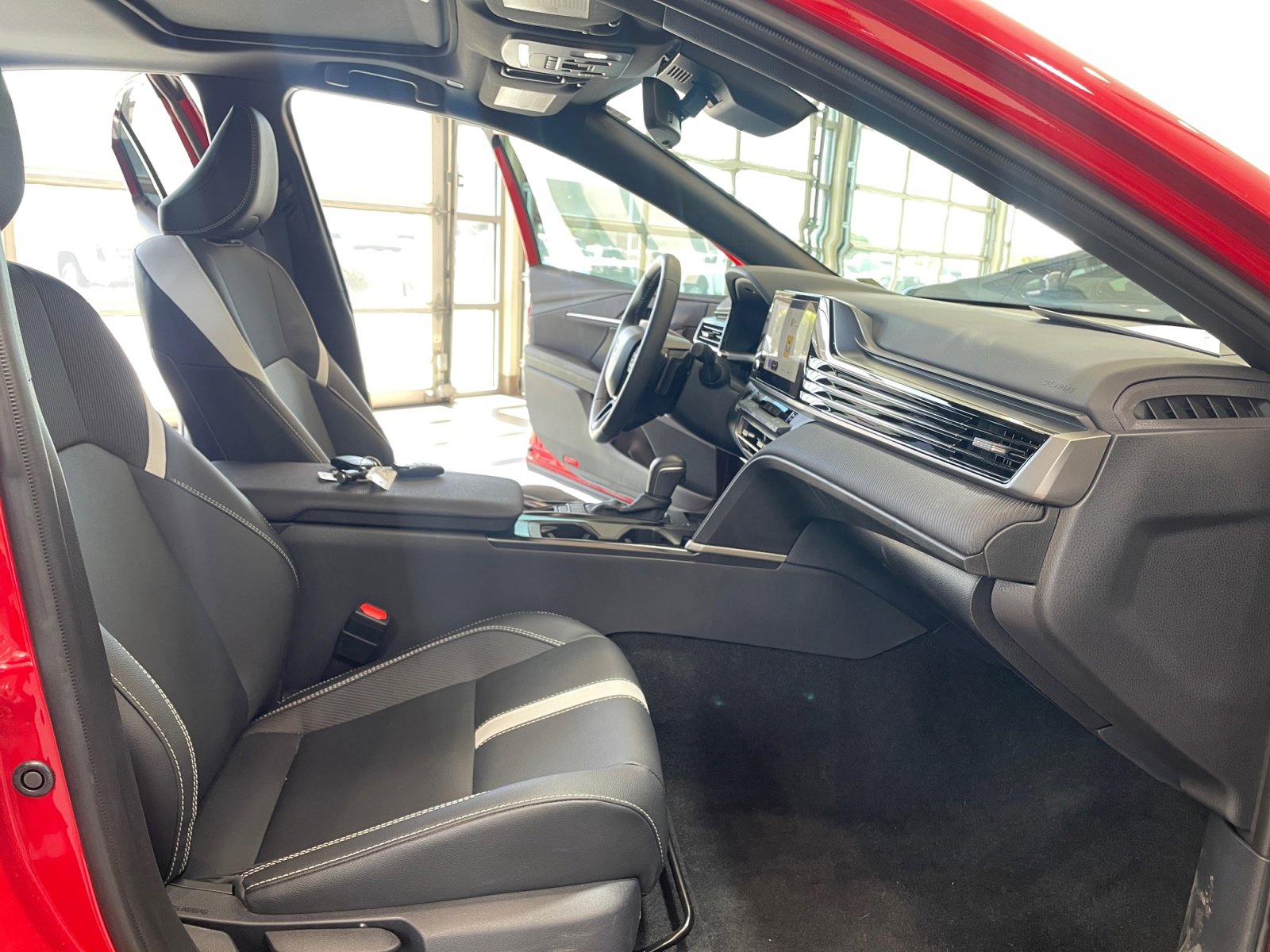 Used 2026 Toyota Camry SE w/ Convenience Package FWD image 19