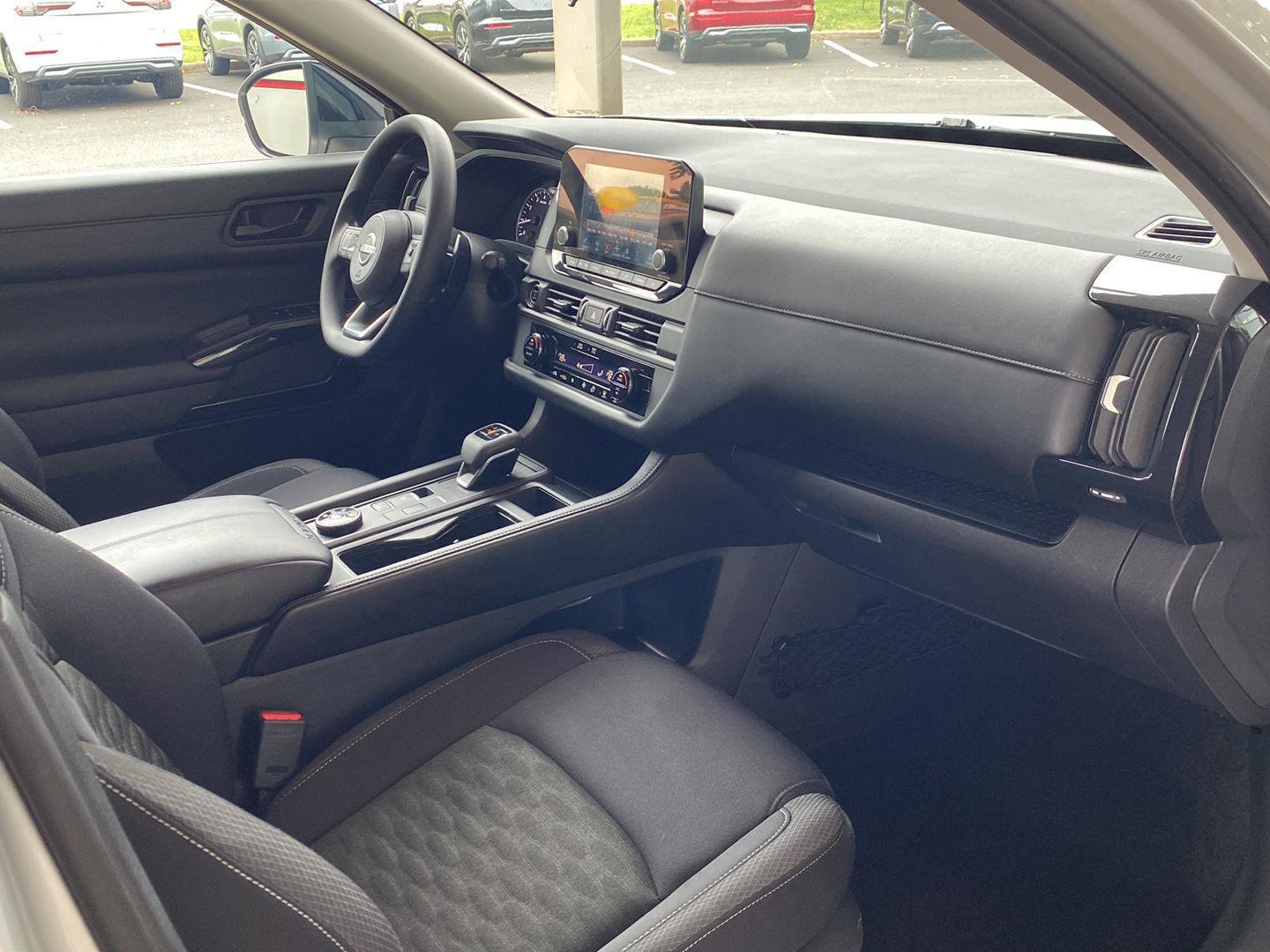 Used 2024 Nissan Pathfinder S w/ Cargo Package AWD/4WD image 25
