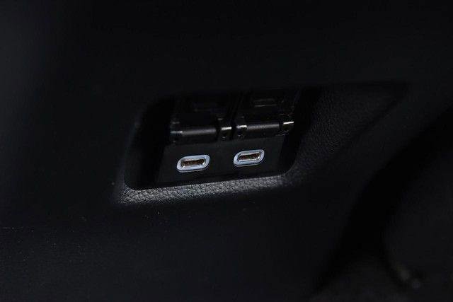 Used 2025 Toyota RAV4 XLE image 23