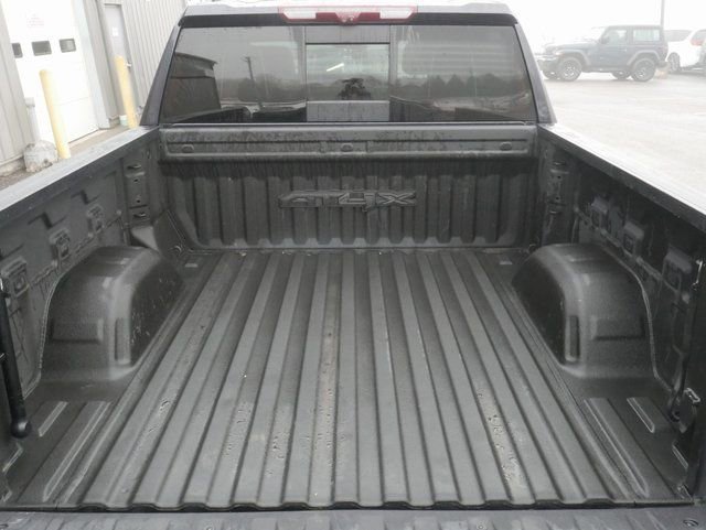 Used 2023 GMC Sierra 1500 AT4X image 13
