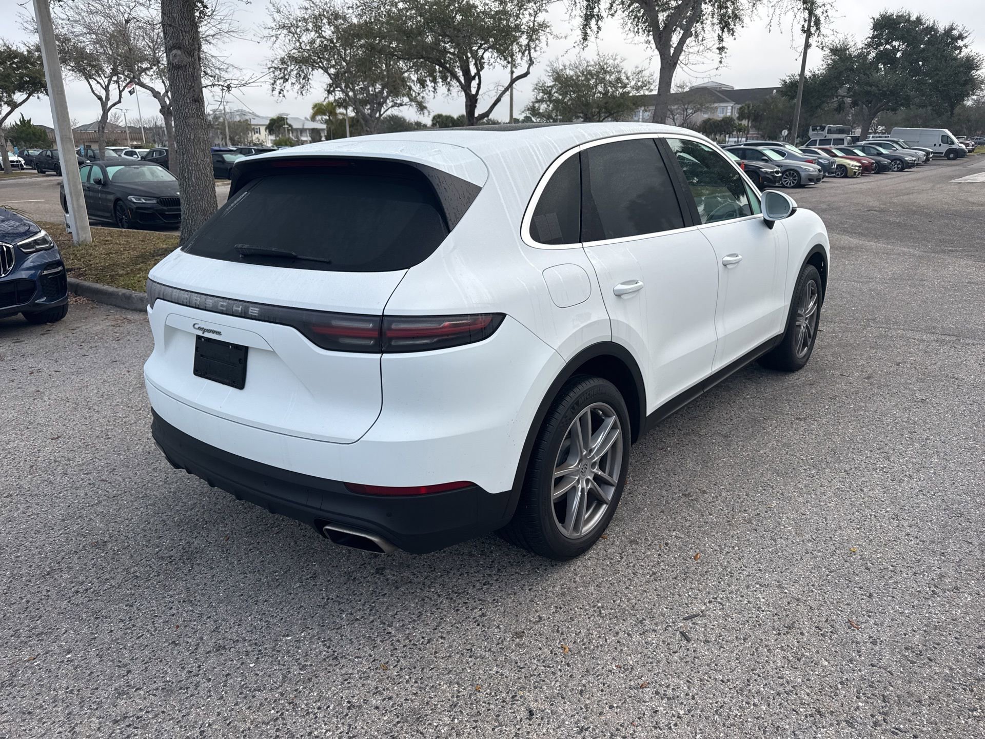 Used 2020 Porsche Cayenne image 3