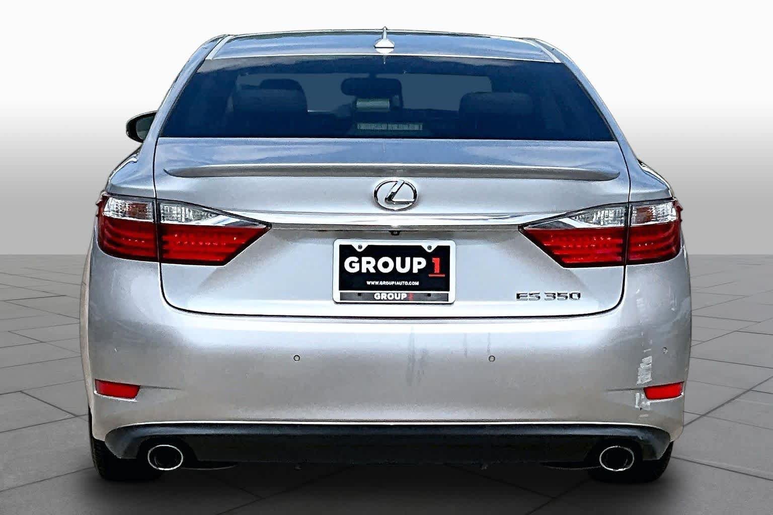 Used 2013 Lexus ES 350 w/ Luxury Pkg FWD image 5