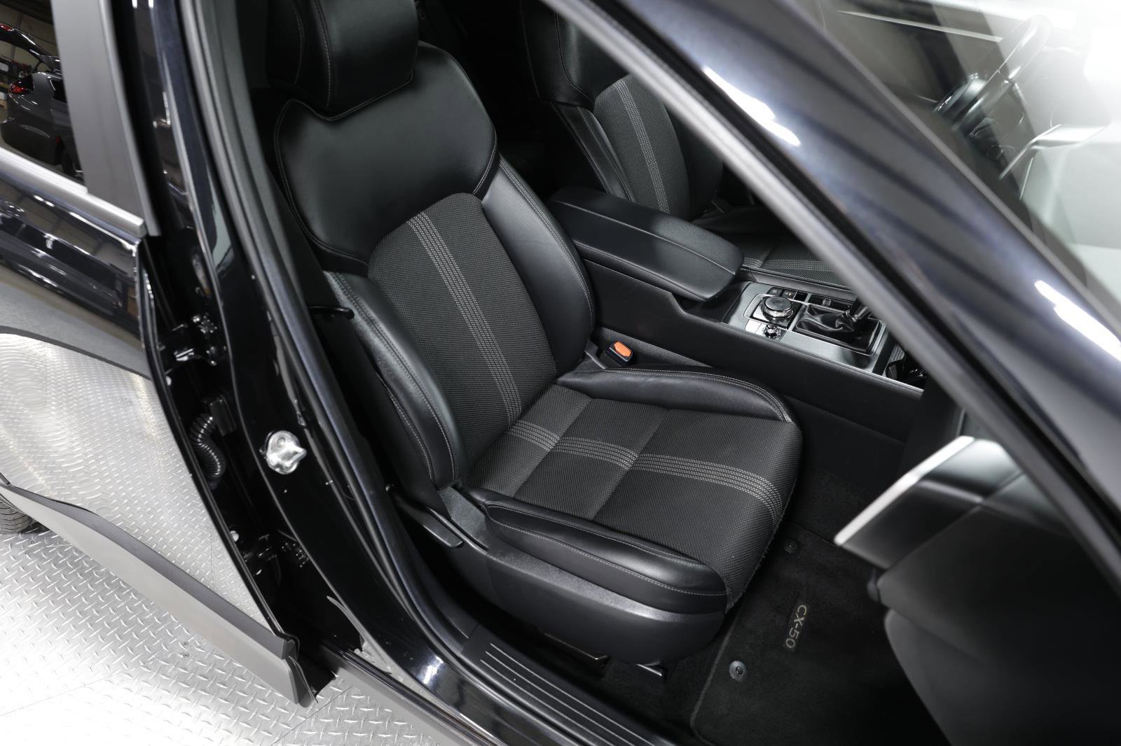 Used 2024 MAZDA CX-50 AWD 2.5 S w/ Preferred Package image 18