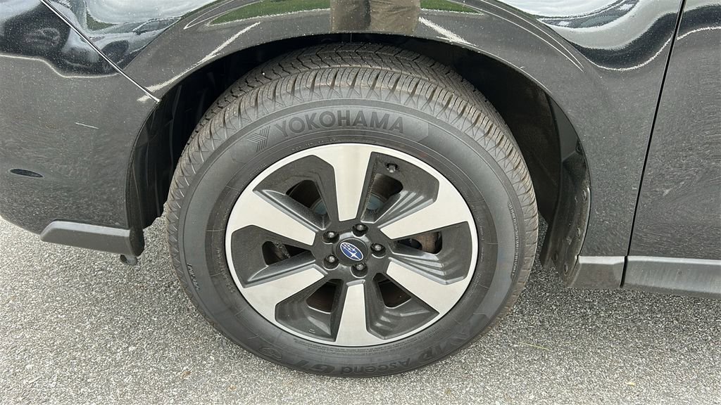 Used 2018 Subaru Forester 2.5i Premium w/ All-Weather Package AWD/4WD image 8
