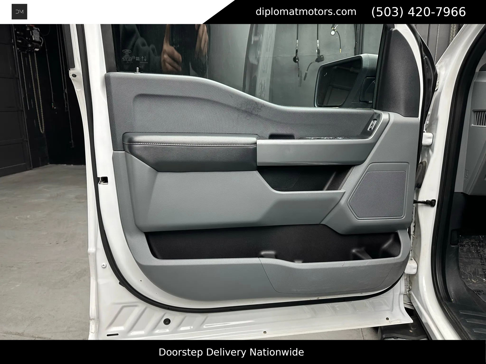 Used 2023 Ford F150 XLT w/ XTR Package image 34