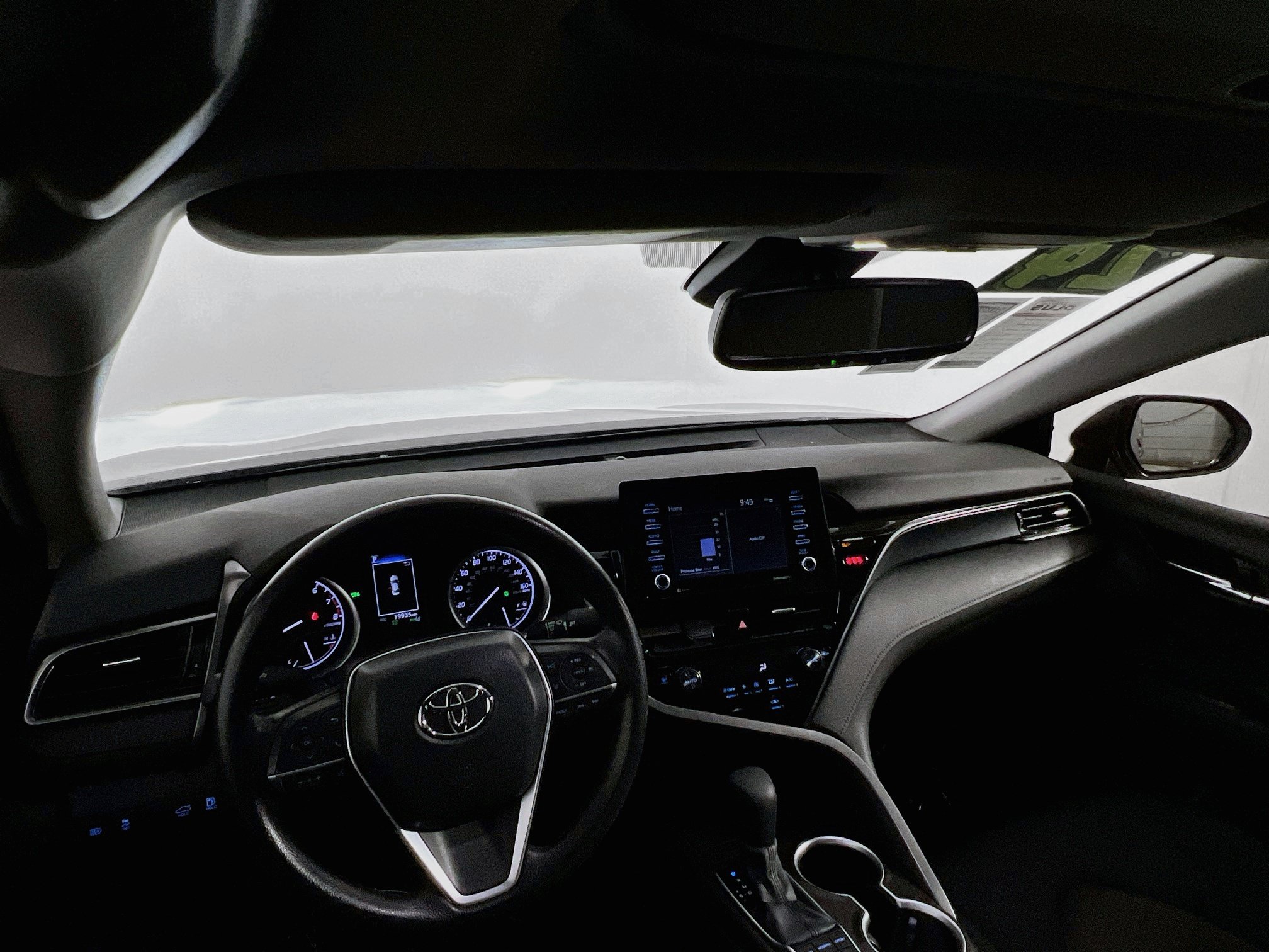 Used 2024 Toyota Camry LE w/ Convenience Package FWD image 30