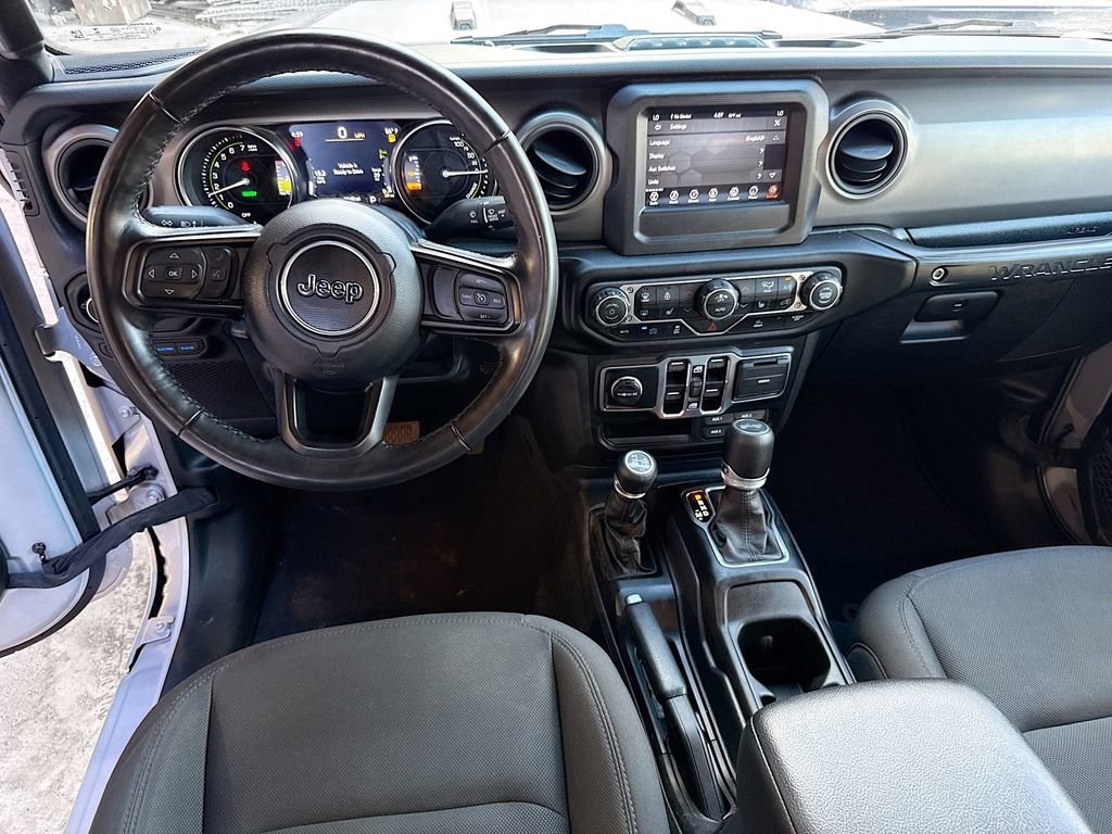 Used 2023 Jeep Wrangler Unlimited w/ Cold Weather Group image 24