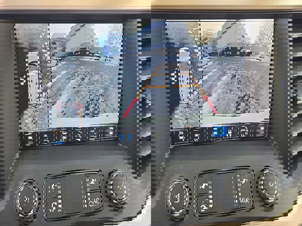 Used 2023 GMC Acadia Denali w/ Denali Ultimate Package image 15