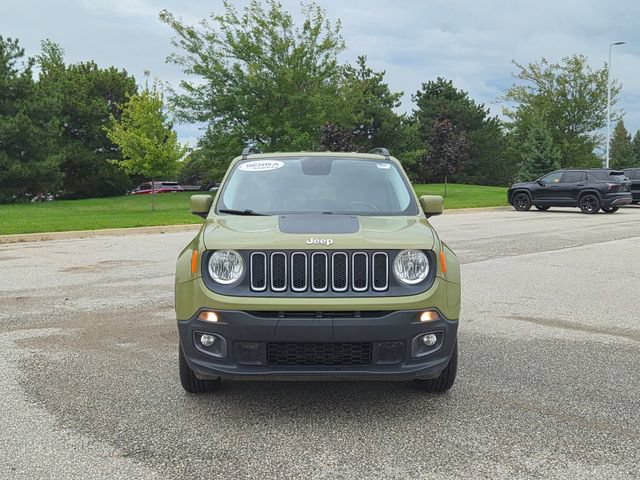 Used 2015 Jeep Renegade Latitude w/ Popular Equipment Group AWD/4WD image 2