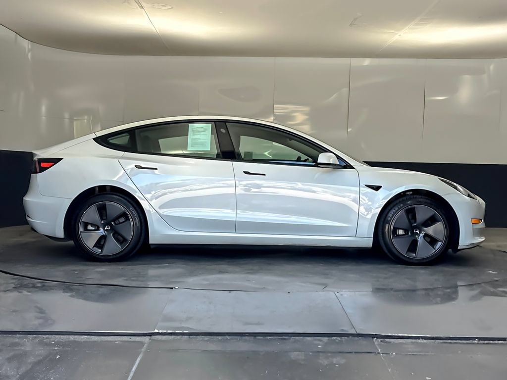 Used 2023 Tesla Model 3 Standard Range RWD image 2