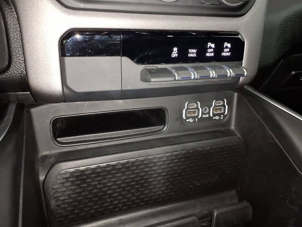 Used 2022 RAM 1500 Big Horn AWD/4WD image 27