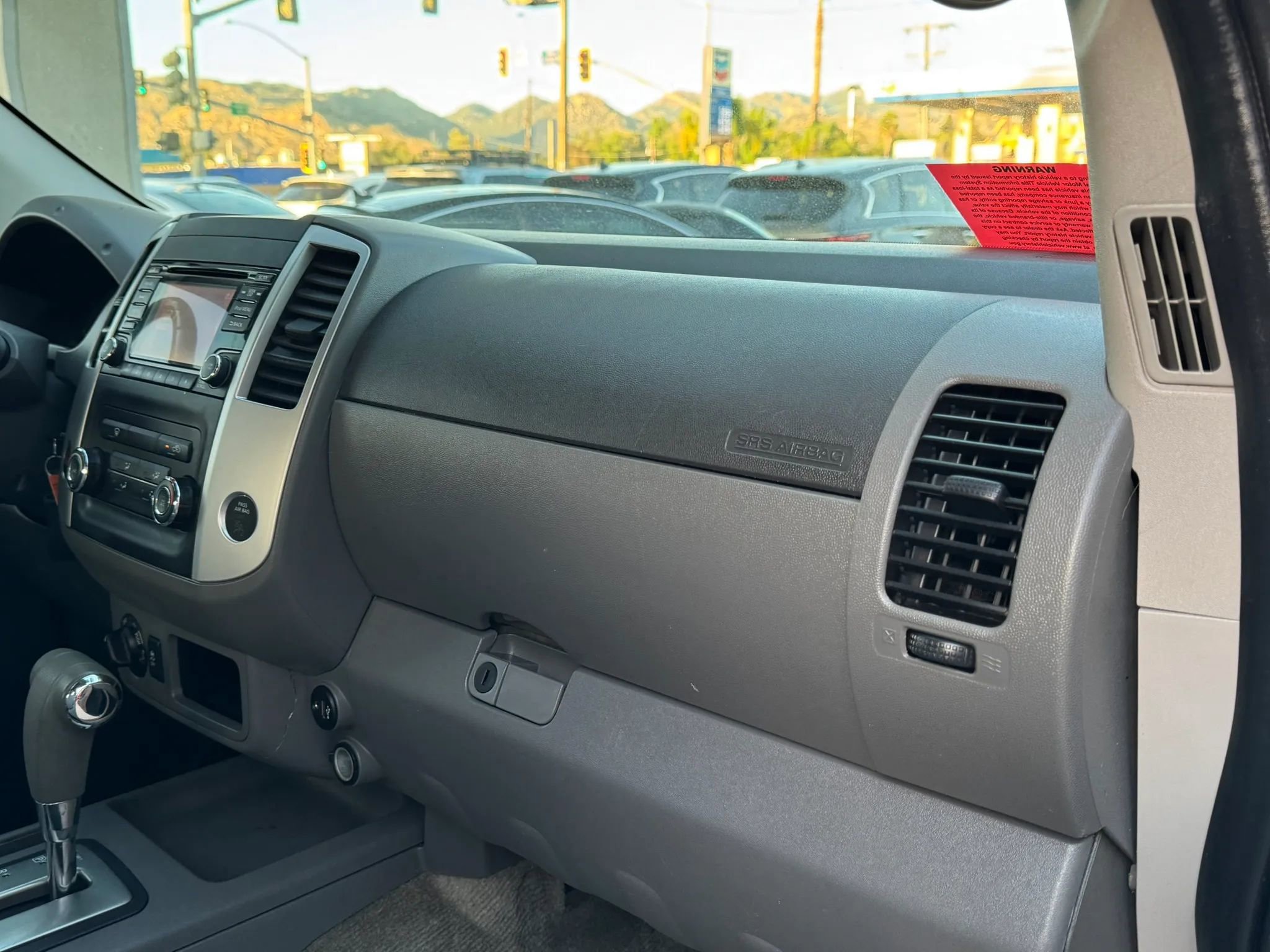 Used 2017 Nissan Frontier SV AWD/4WD image 12