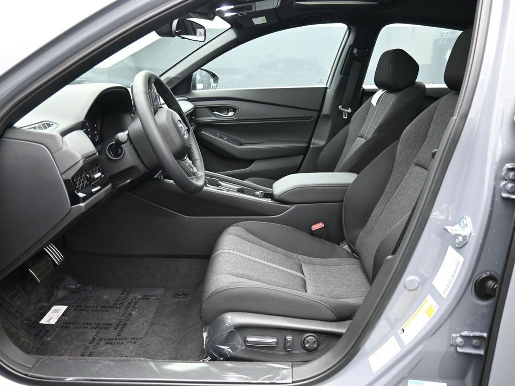 New 2025 Honda Accord Sport image 32