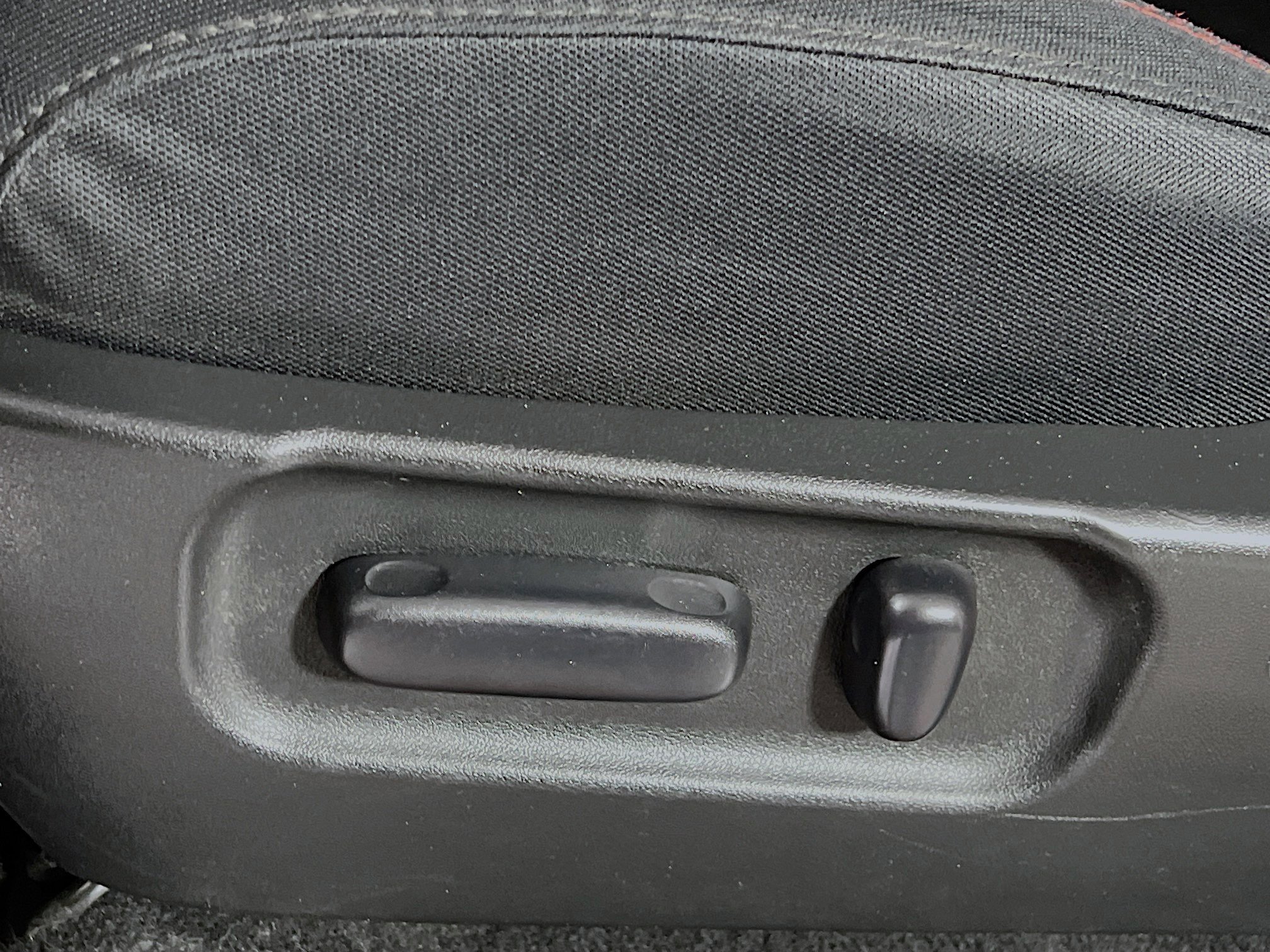 Used 2022 Toyota Tacoma SR5 image 16