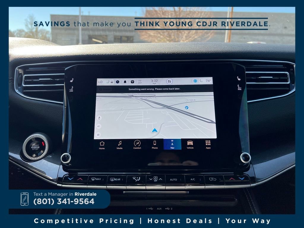 Used 2024 Jeep Wagoneer 4WD w/ HD Trailer Tow Package image 19