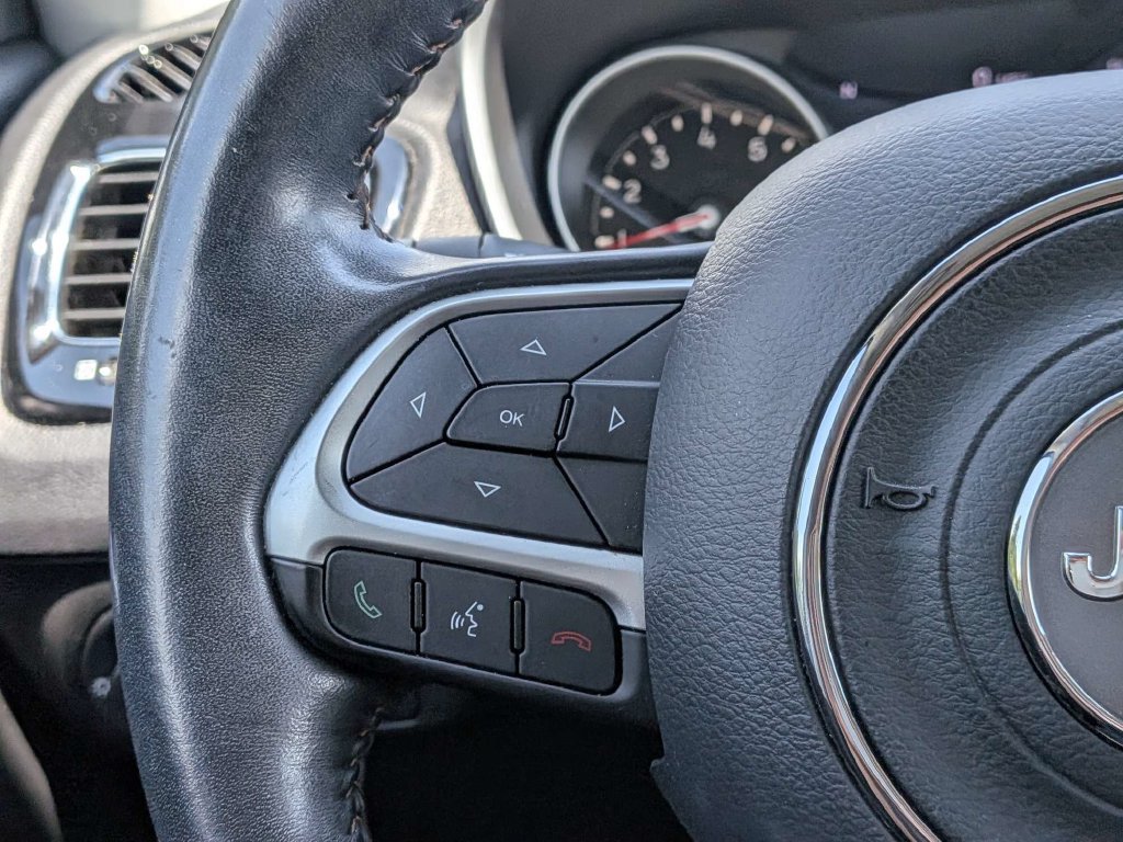 Used 2020 Jeep Compass Limited AWD/4WD image 22