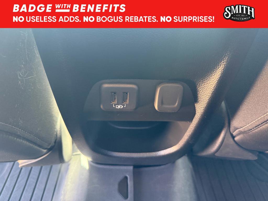 Used 2022 Chevrolet Colorado Z71 AWD/4WD image 18