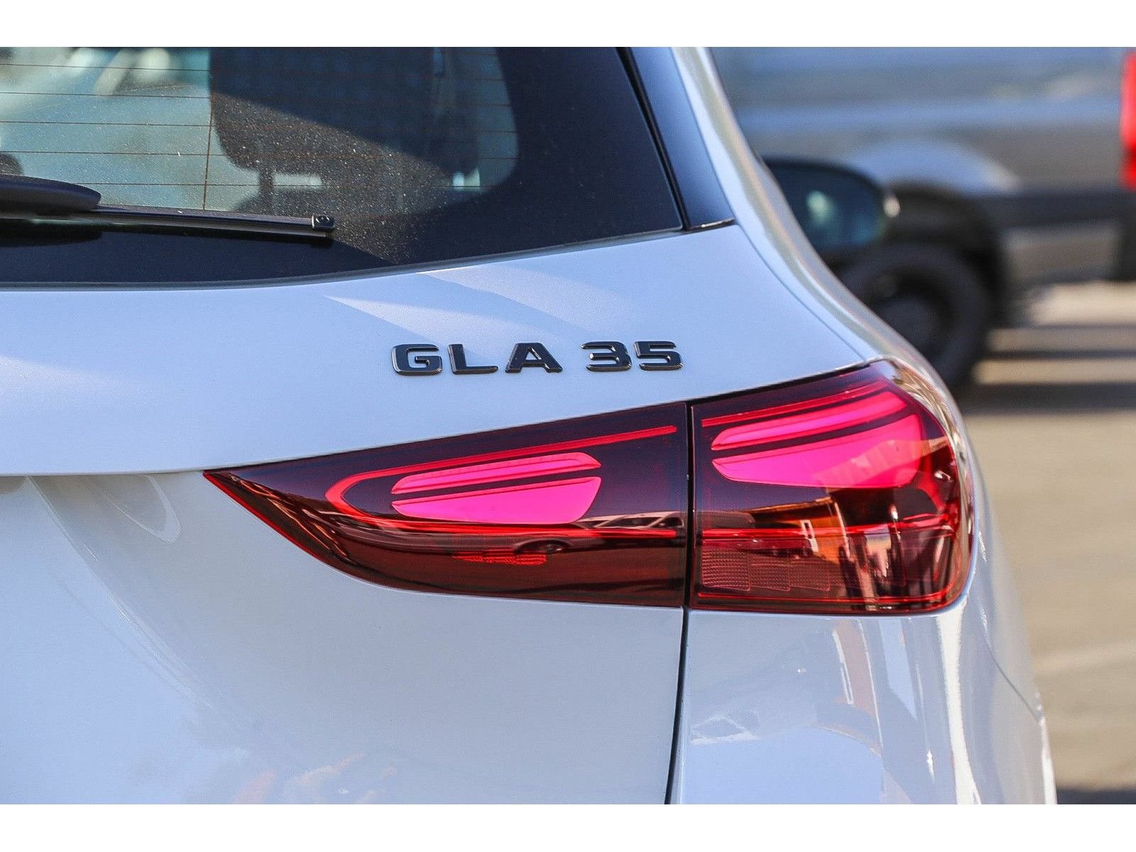 Used 2024 Mercedes-Benz GLA 35 AMG 4MATIC image 10