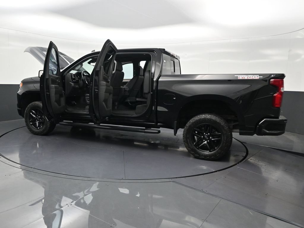 Used 2023 Chevrolet Silverado 1500 LT Trail Boss w/ LT Trail Boss Premium Package AWD/4WD image 40