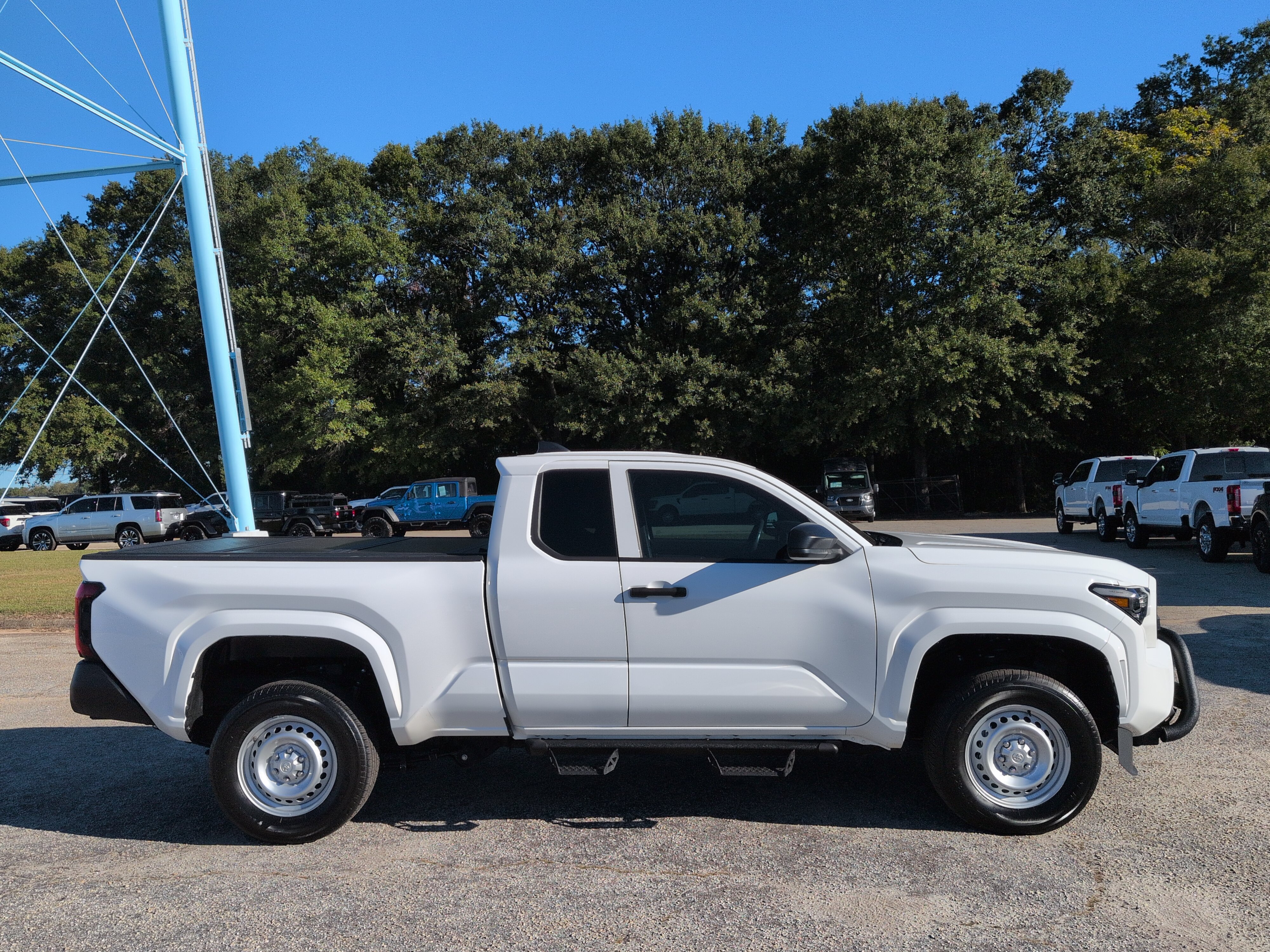 Used 2024 Toyota Tacoma SR w/ Towing Package AWD/4WD image 2
