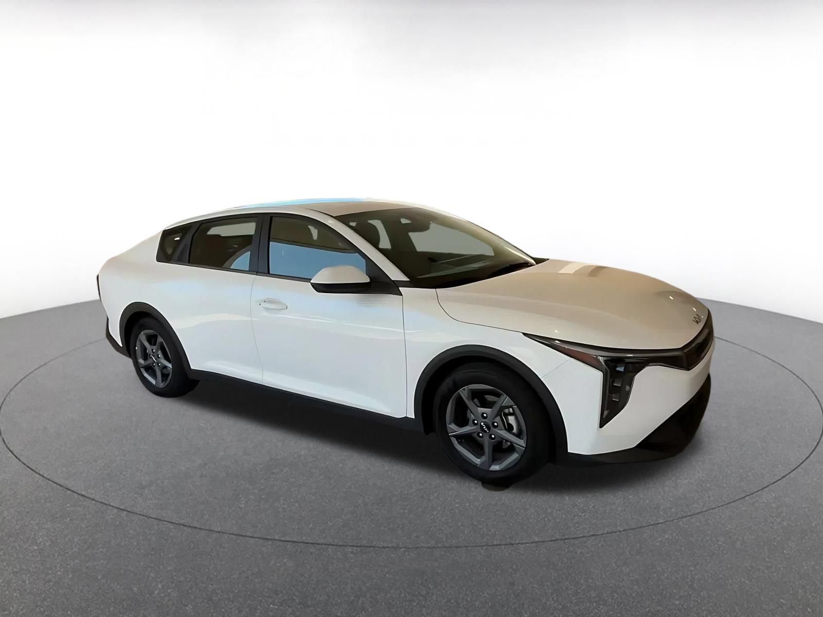 Used 2025 Kia K4 FWD video 2