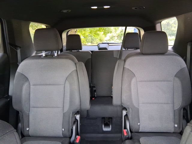 Used 2023 Chevrolet Traverse LT w/ LPO, Floor Liner Package AWD/4WD image 19