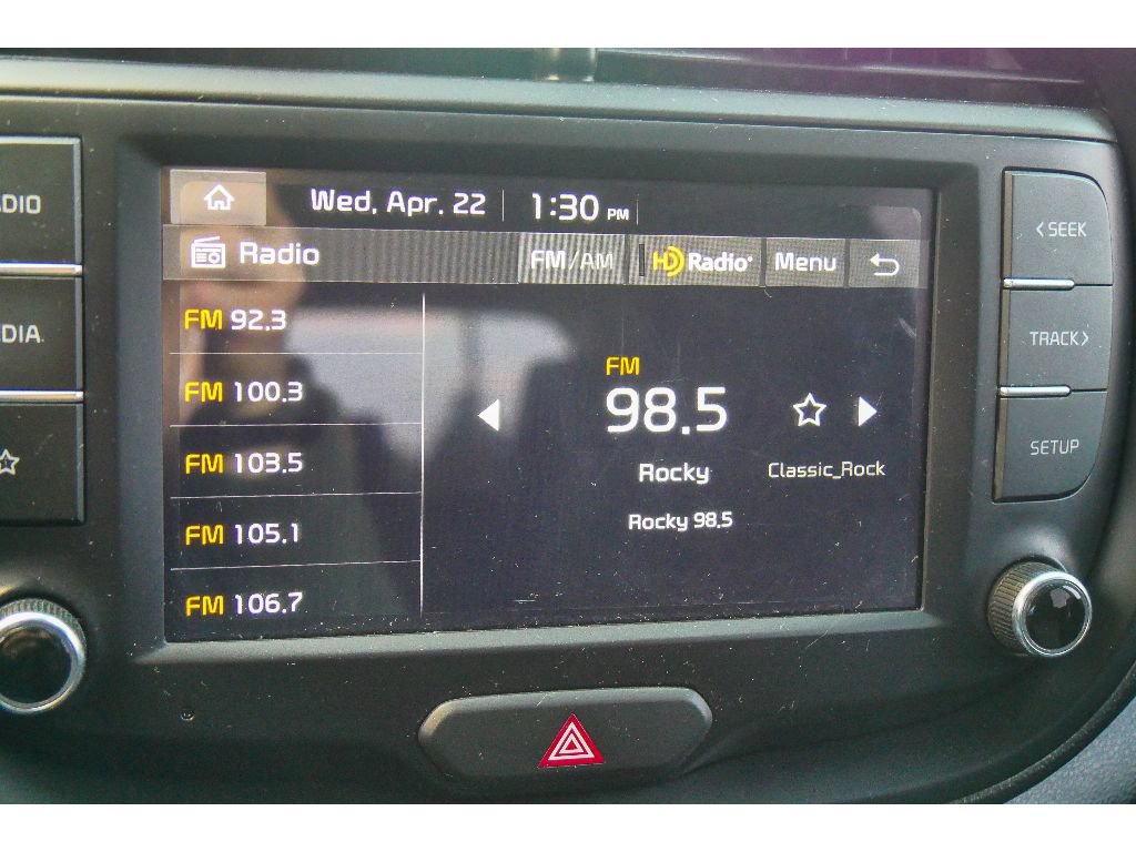 Used 2023 Kia Soul LX w/ LX Technology Package FWD image 22