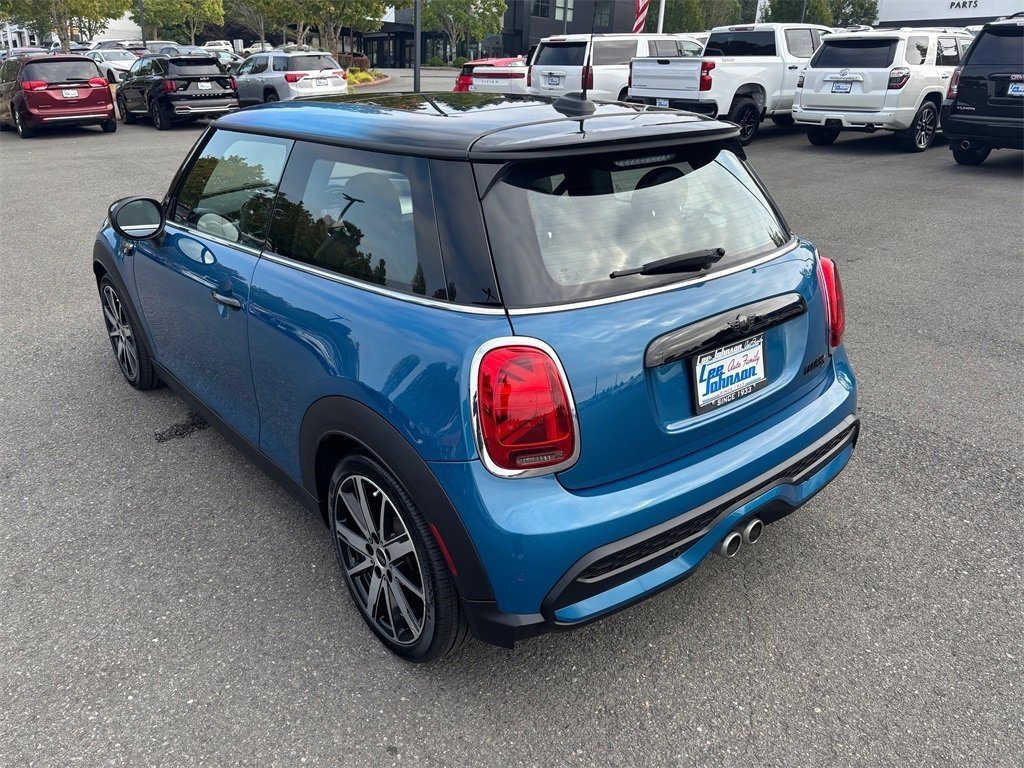 Used 2023 MINI Cooper S image 7