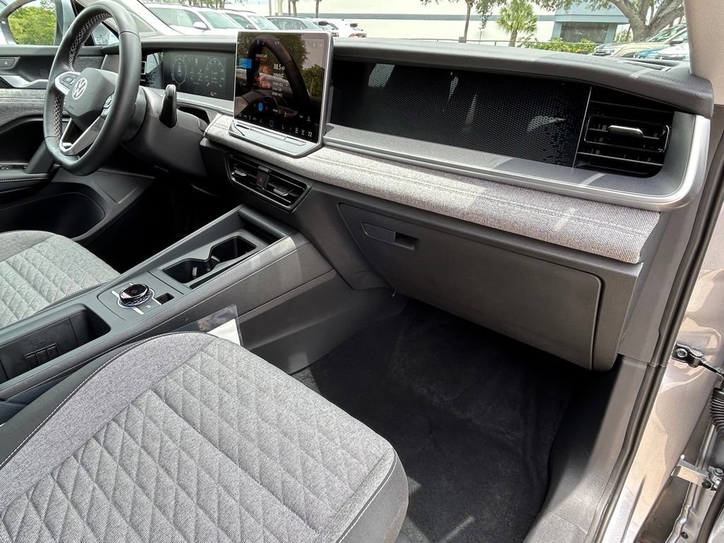 Certified 2025 Volkswagen Tiguan S FWD image 44