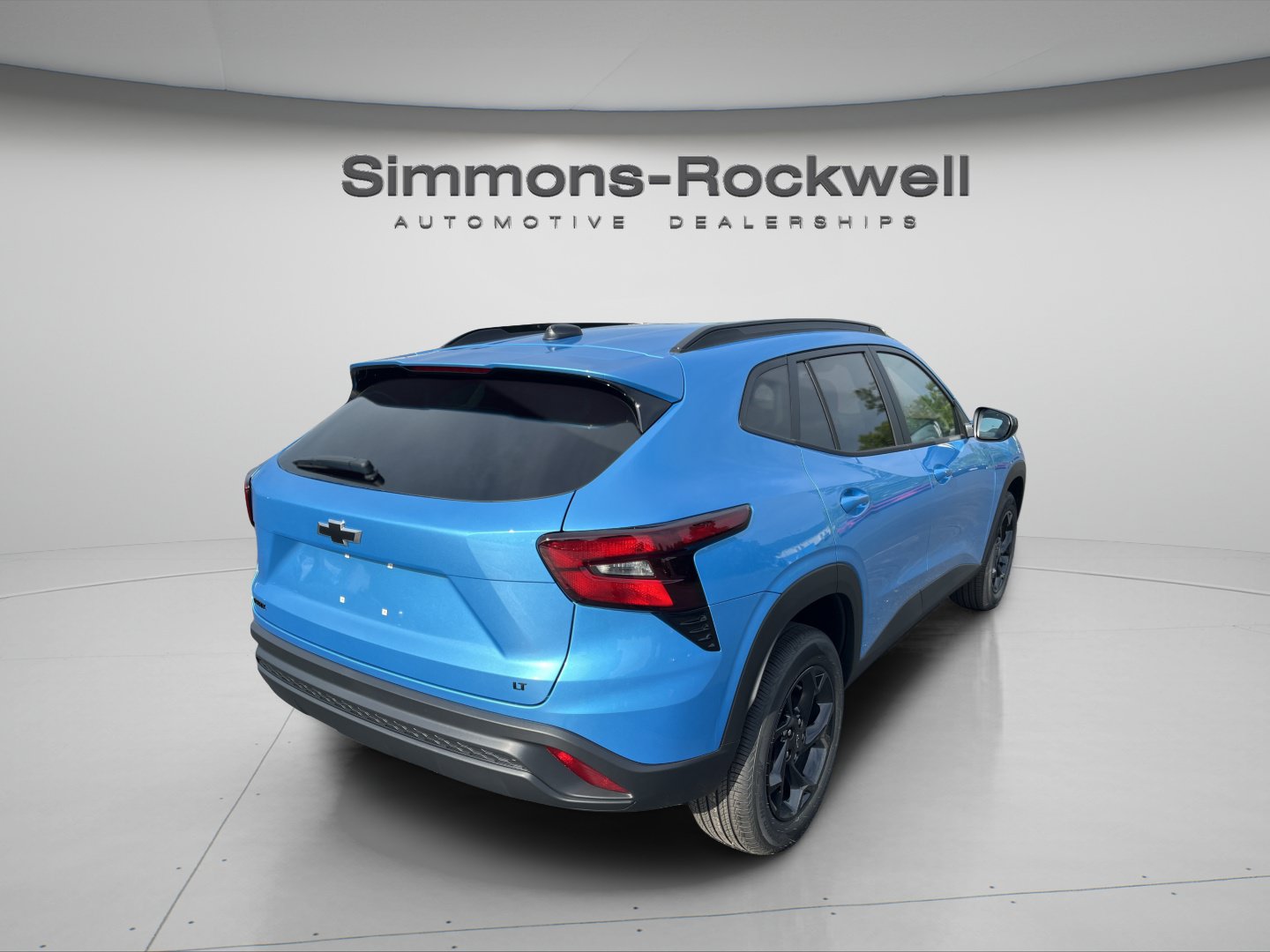 New 2026 Chevrolet Trax LT w/ Midnight Edition FWD image 5