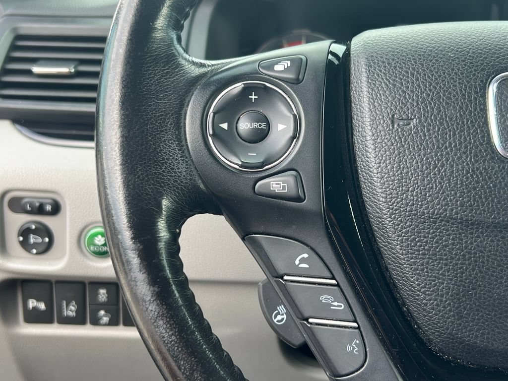 Used 2017 Honda Pilot Elite image 26