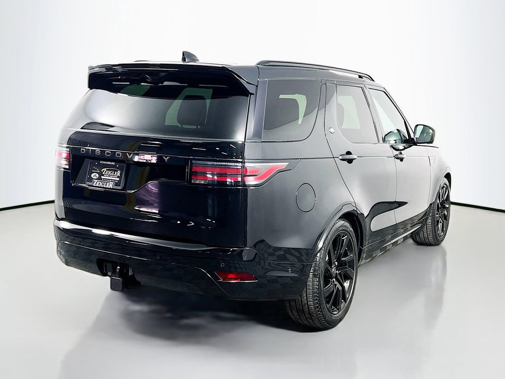 Used 2025 Land Rover Discovery Dynamic SE image 5